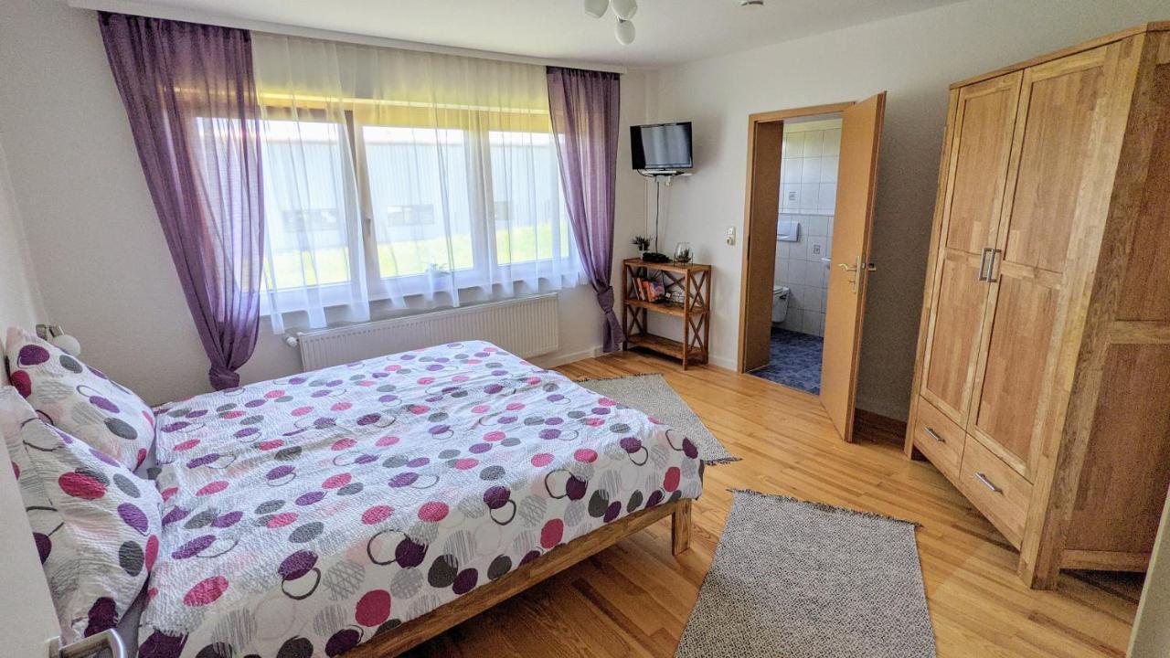 Weingut Harald Ludwig Apartman Osann-Monzel Kültér fotó